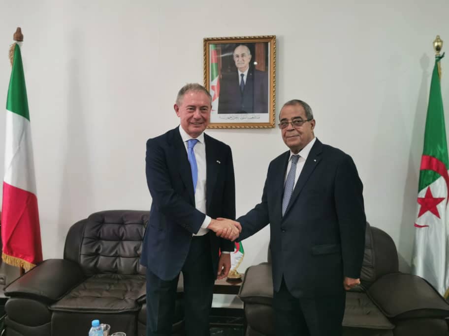 Ministre de l'Industrie et de la Production pharmaceutique