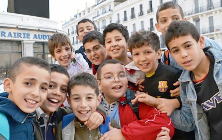 Les enfants algériens célèbrent la journée internationale de l'enfance