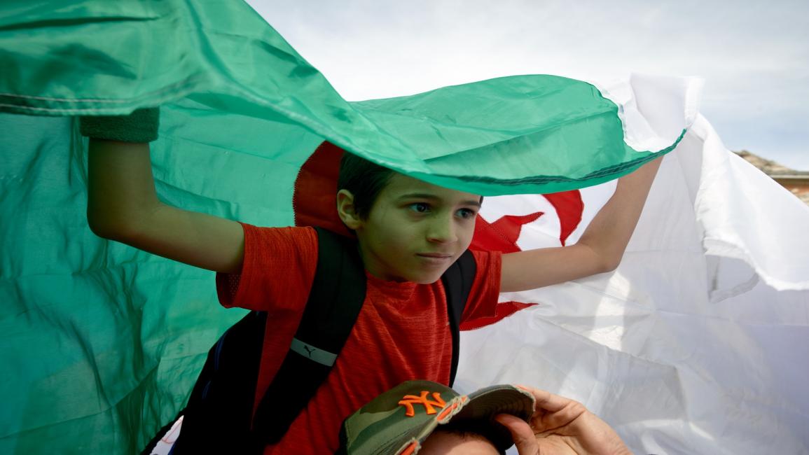 الطفولة في الجزائر