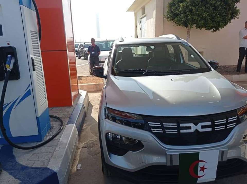 Voiture électrique.26.07.2023