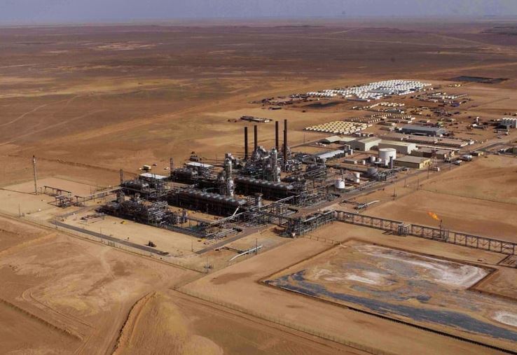 حقل غاز بالجزائر