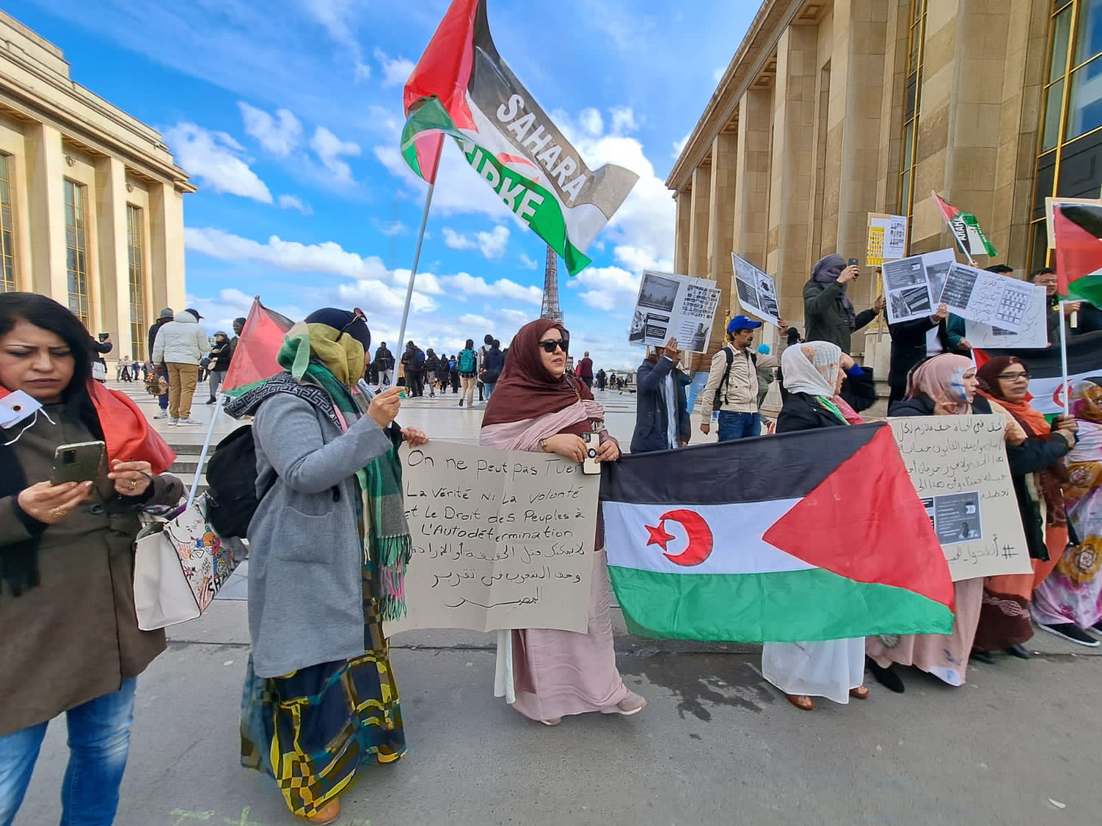 وقفة صحراوية بفرنسا للمطالبة بتحرير كافة معتقلي السجون المغربية