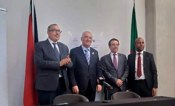 الجزائر/جنوب إفريقيا: التوقيع على مذكرة تفاهم لإنشاء مجلس أعمال مشترك