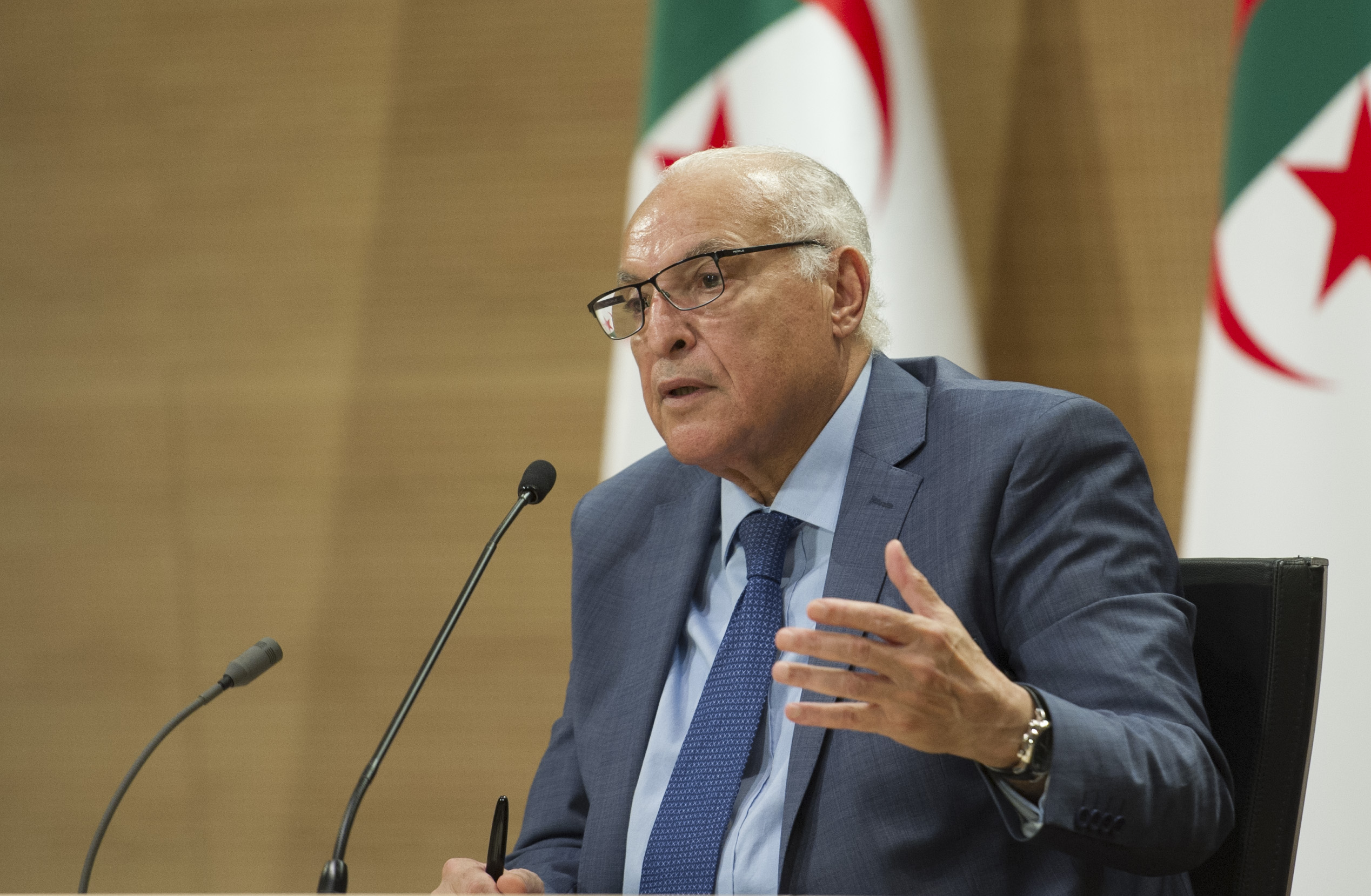 عطاف: ضرورة إيجاد بديل لقرار سحب بعثة مينوسما من مالي