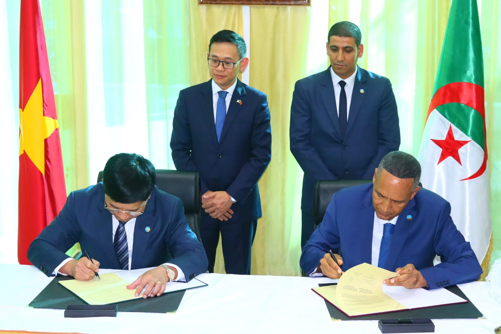 باتنة-ديان بيان