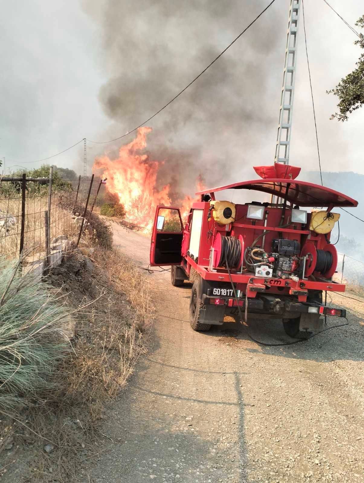 بجاية: تسجيل 11 بؤرة حريق في 24 ساعة تم إخماد 8 منها