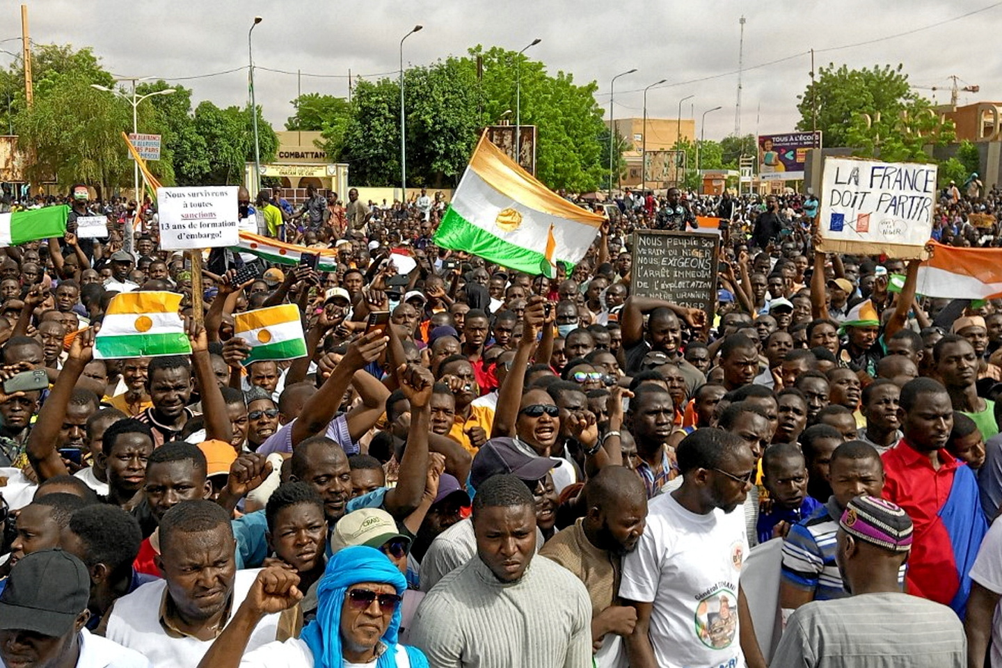 INTERVENTION MILITAIRE FRANÇAISE AU NIGER