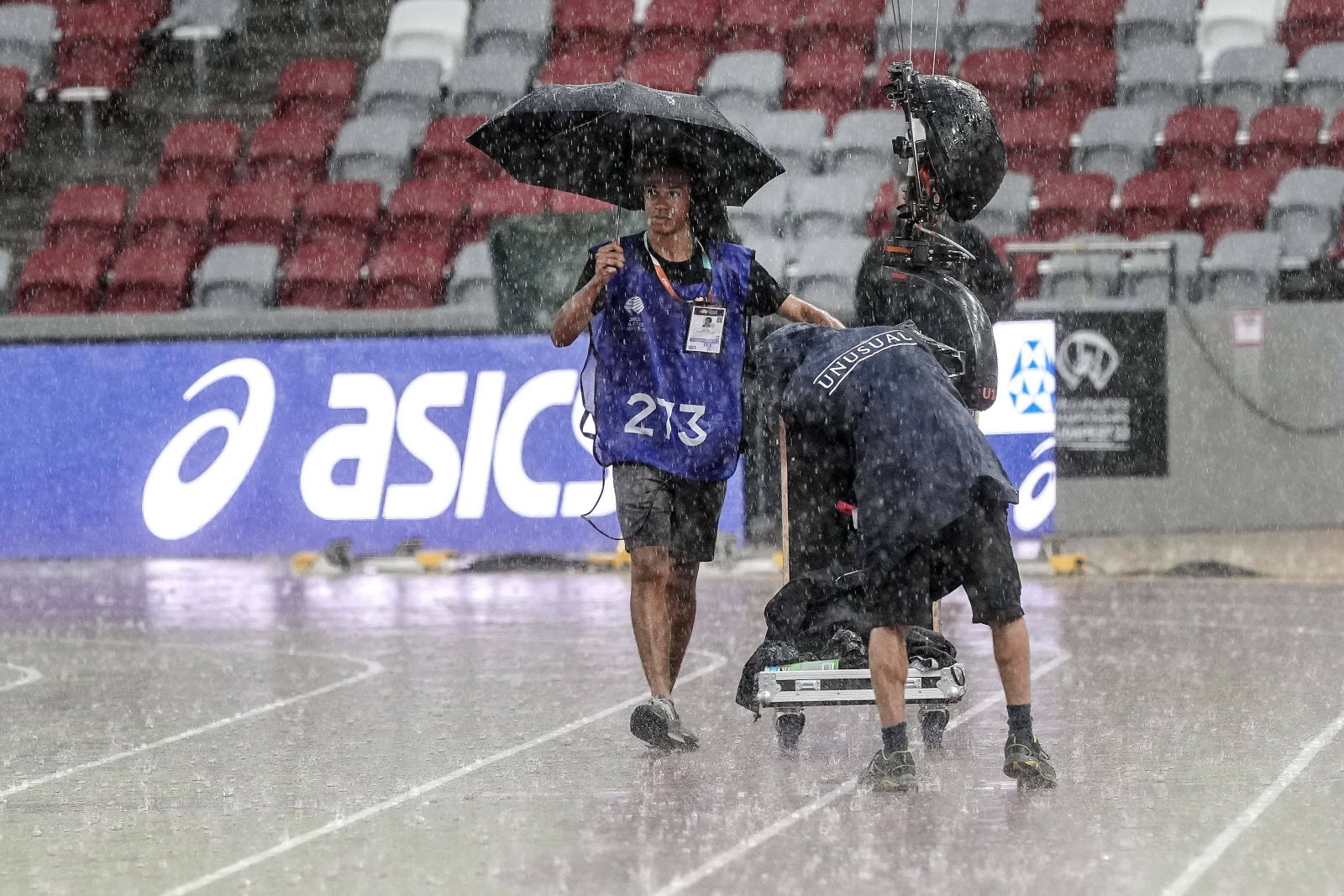 la-pluie-s-est-fortement-abattue-sur-budapest.