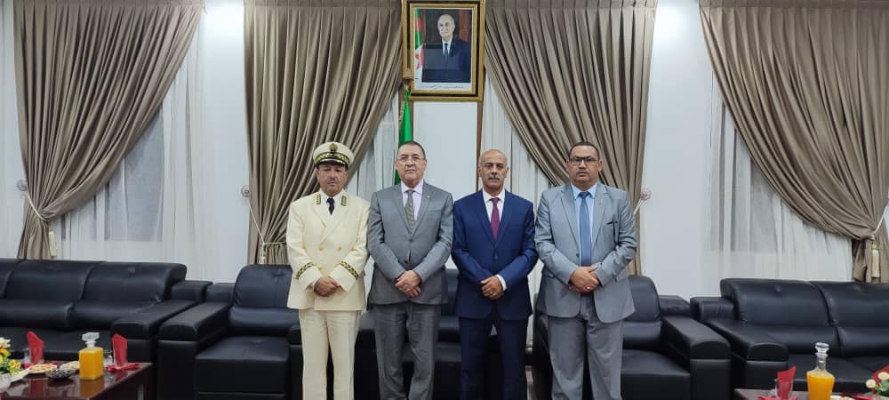 وزير الداخلية