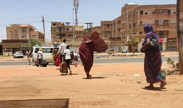 ارتفاع عدد الفارين من الحرب في السودان