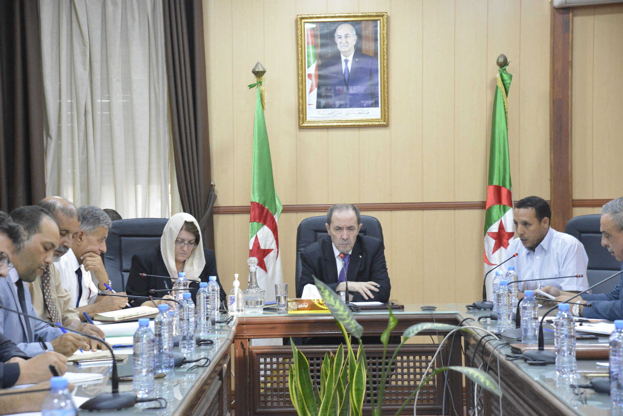 بلعابد يأمر بإتمام جميع العمليات المتعلقة بتوظيف الأساتذة المتعاقدين