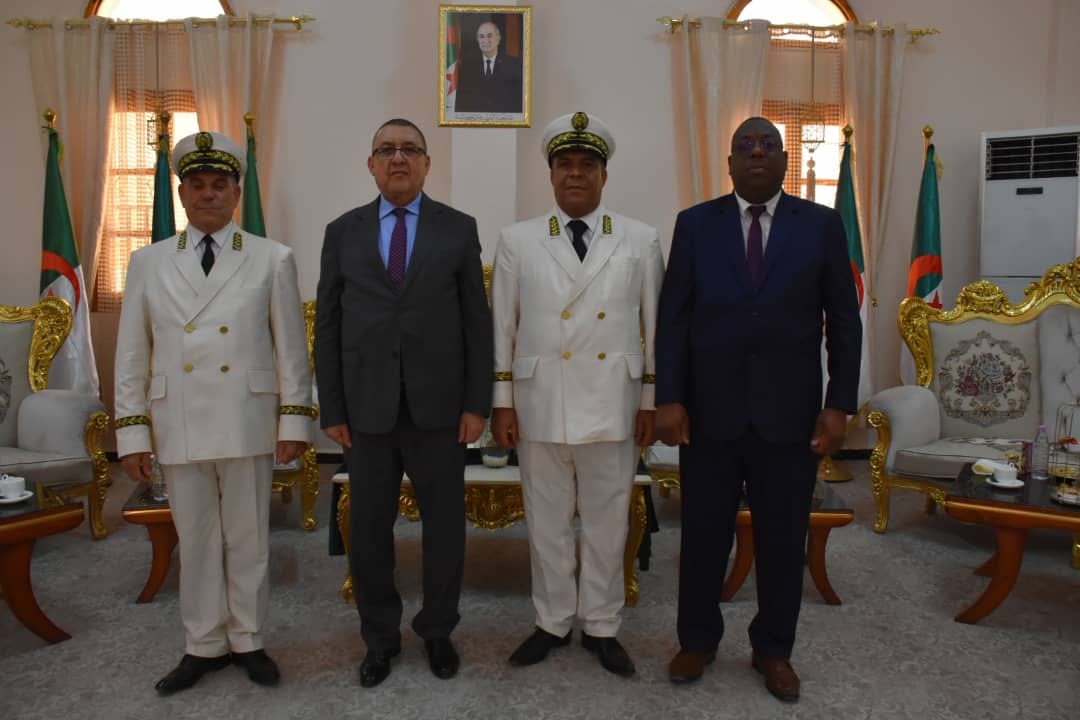 وزير الداخلية ينصب الوالي الجديد لولاية المغير