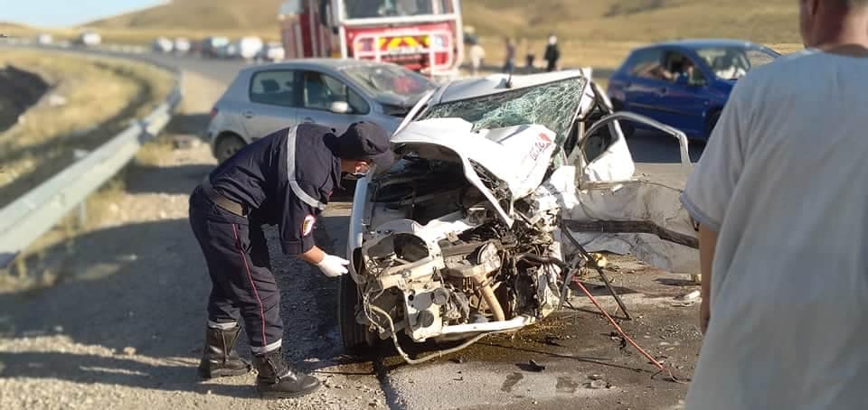 غرداية: وفاة 5 أشخاص وإصابة آخر بجروح في حادث مرور  غرداية: وفاة 5 أشخاص وإصابة آخر بجروح في حادث مرور
