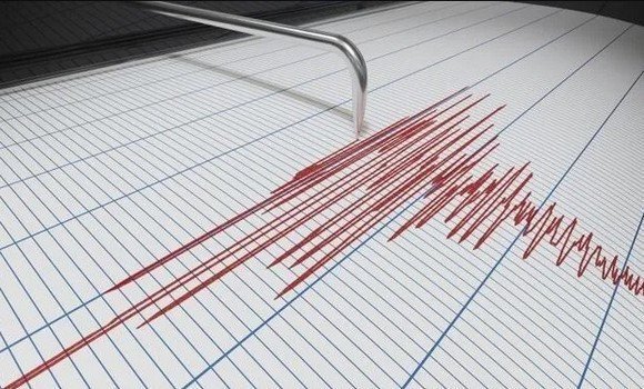 هزة أرضية بقوة 8ر3 درجة بولاية باتنة