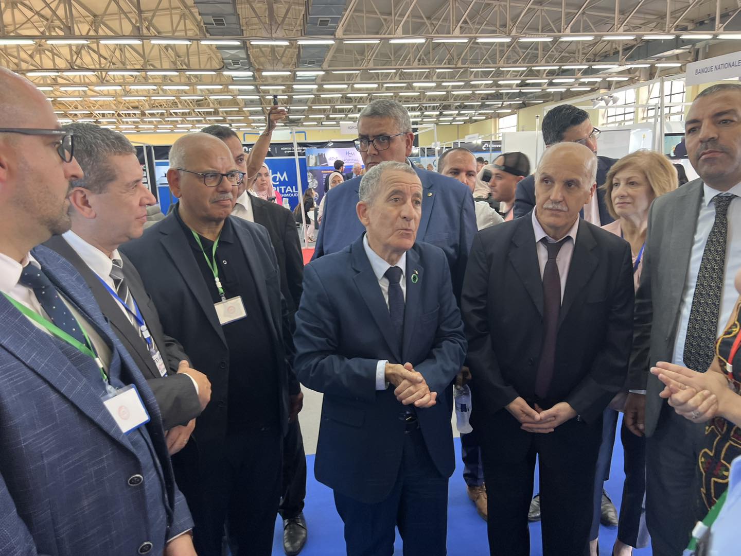 وزير السياحة