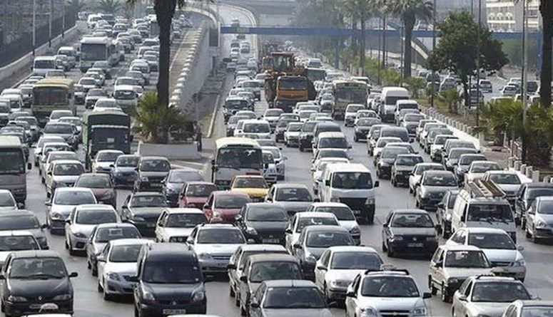 الاختناق المروري بالعاصمة