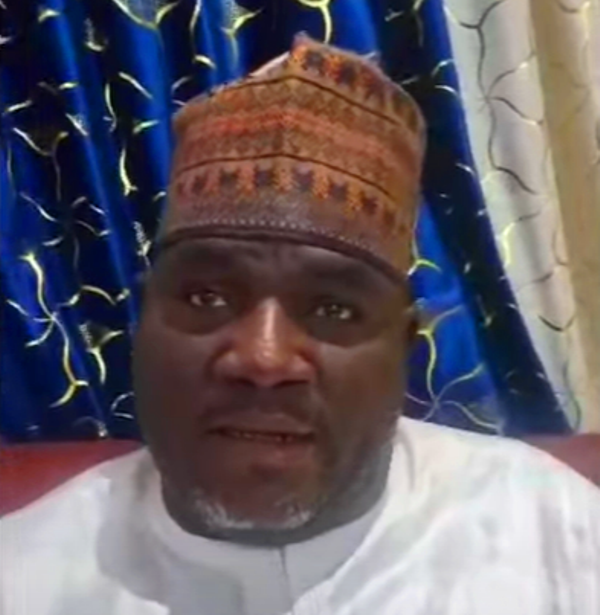 Le politologue nigérien El-Hadji Oumarou