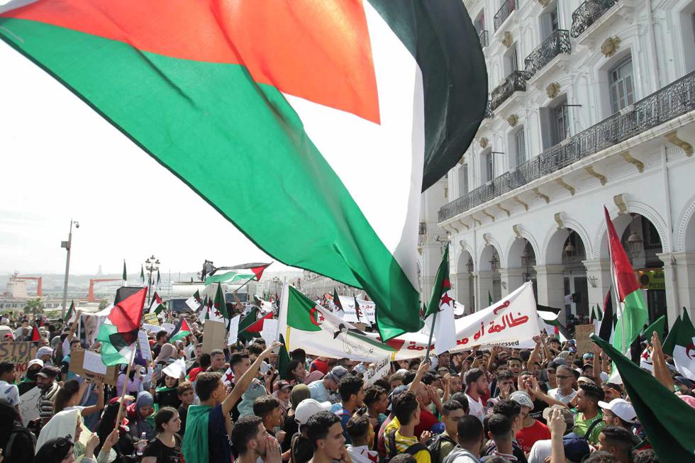 الأحزاب السياسية -نصرة القضية الفلسطينية