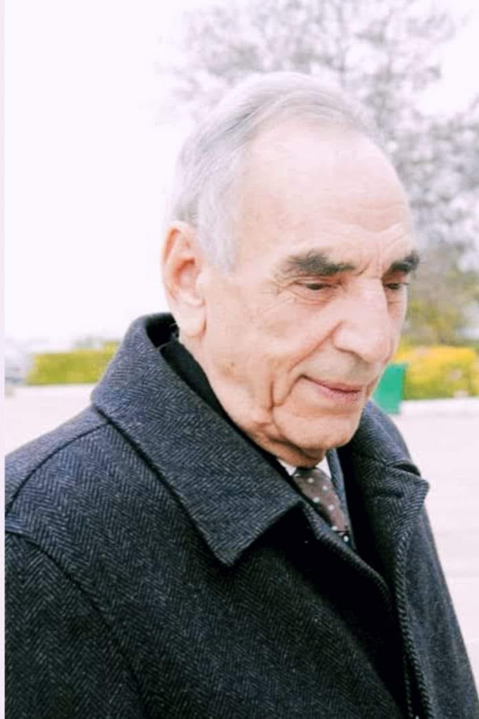 عبد الملك مرتاض