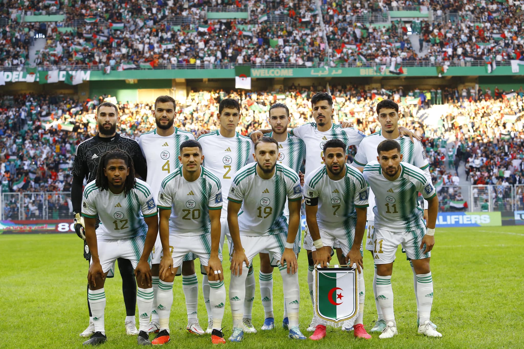 منتخب الجزائر لكرة القدم