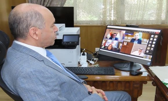 وزير الصحة عبد الحق سايحي