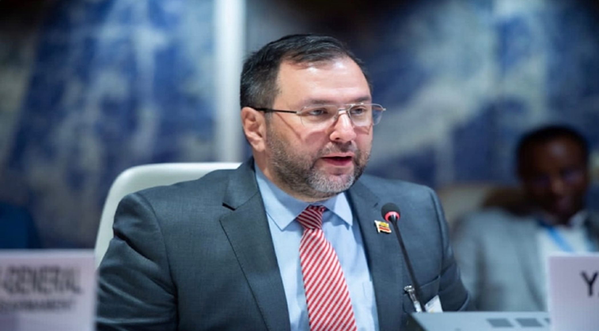 وزير الخارجية الفنزويلي إيفان خيل