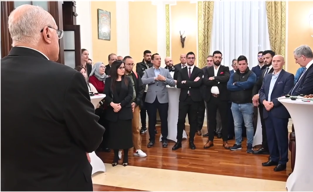 عطاف-الجالية الجزائرية المقيمة برومانيا