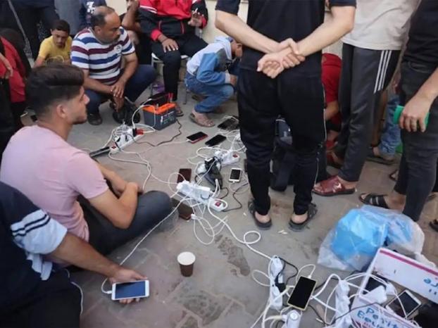 الاتصالات وسط قطاع غزة