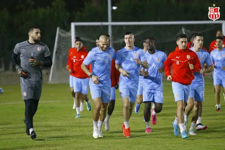 رابطة أبطال إفريقيا طاقم تحكيم كيني لإدارة مباراة نادي الأهلي المصري- شباب بلوزداد