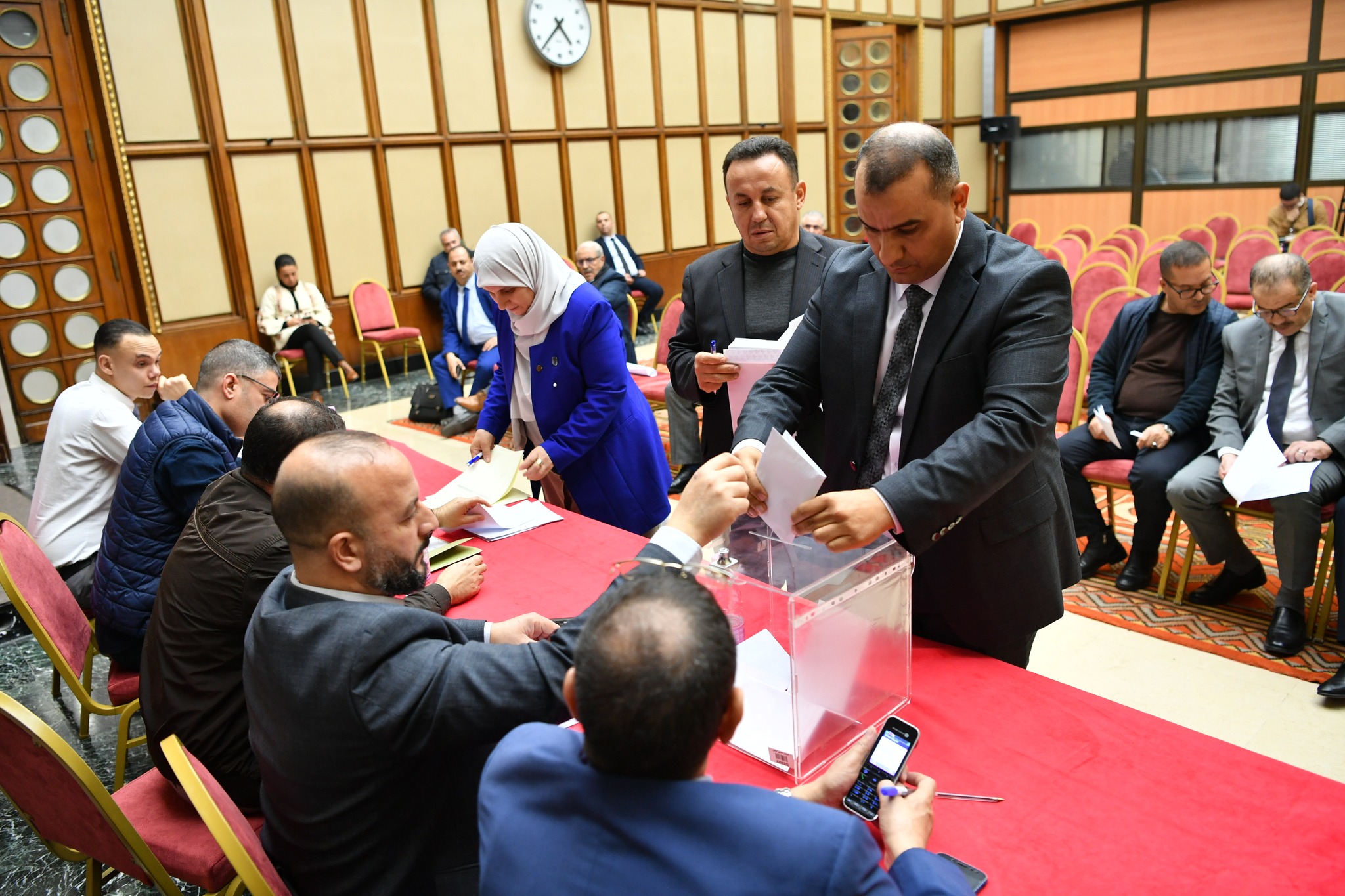 الشبكة البرلمانية للبيئة والمناخ