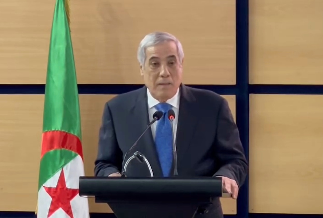 Nadir Larbaoui, Premier ministre