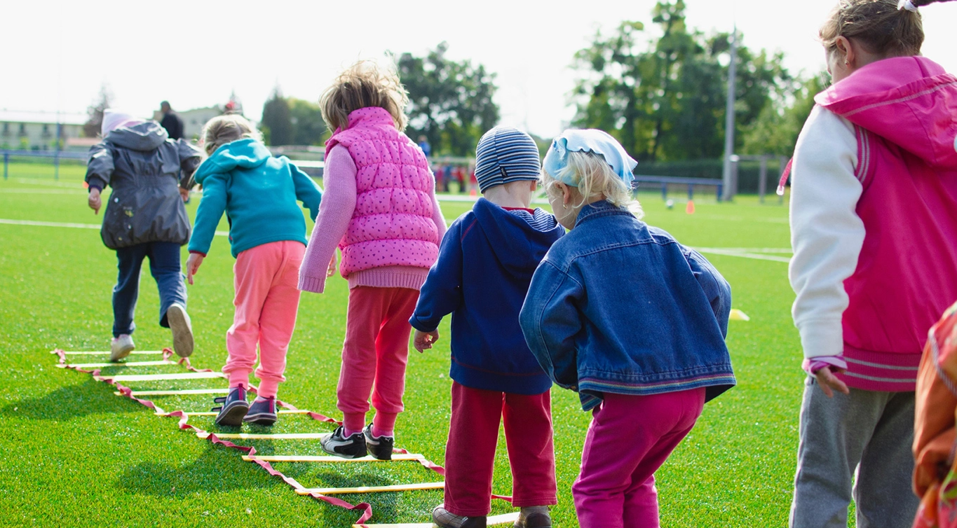 النشاط البدني الخفيف للأطفال يقي من الدهون والسمنة
