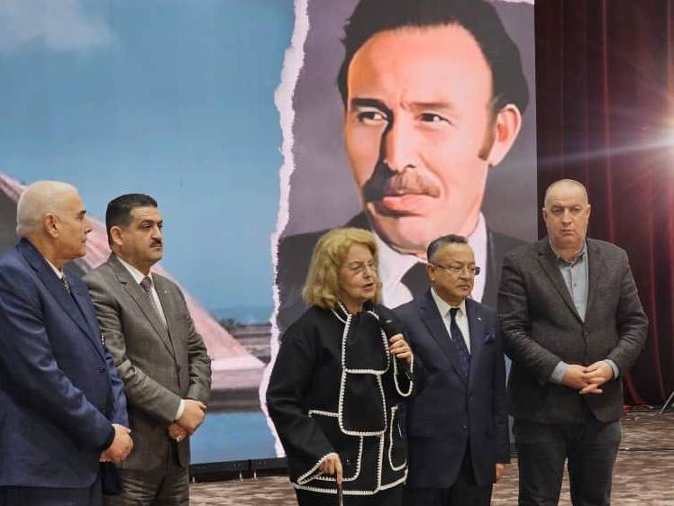 هواري بومدين