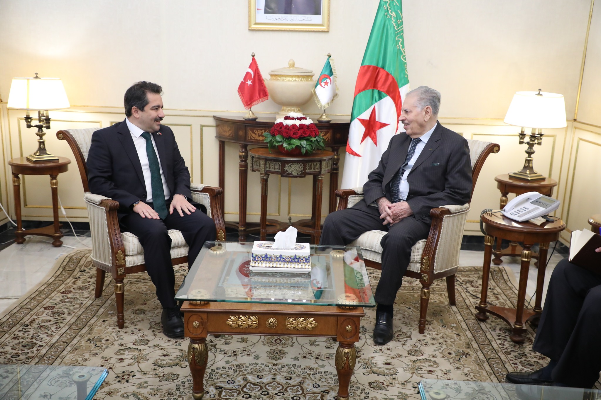 السيد عطاف يستقبل وكيل الأمين العام للأمم المتحدة لشؤون السلامة والأمن