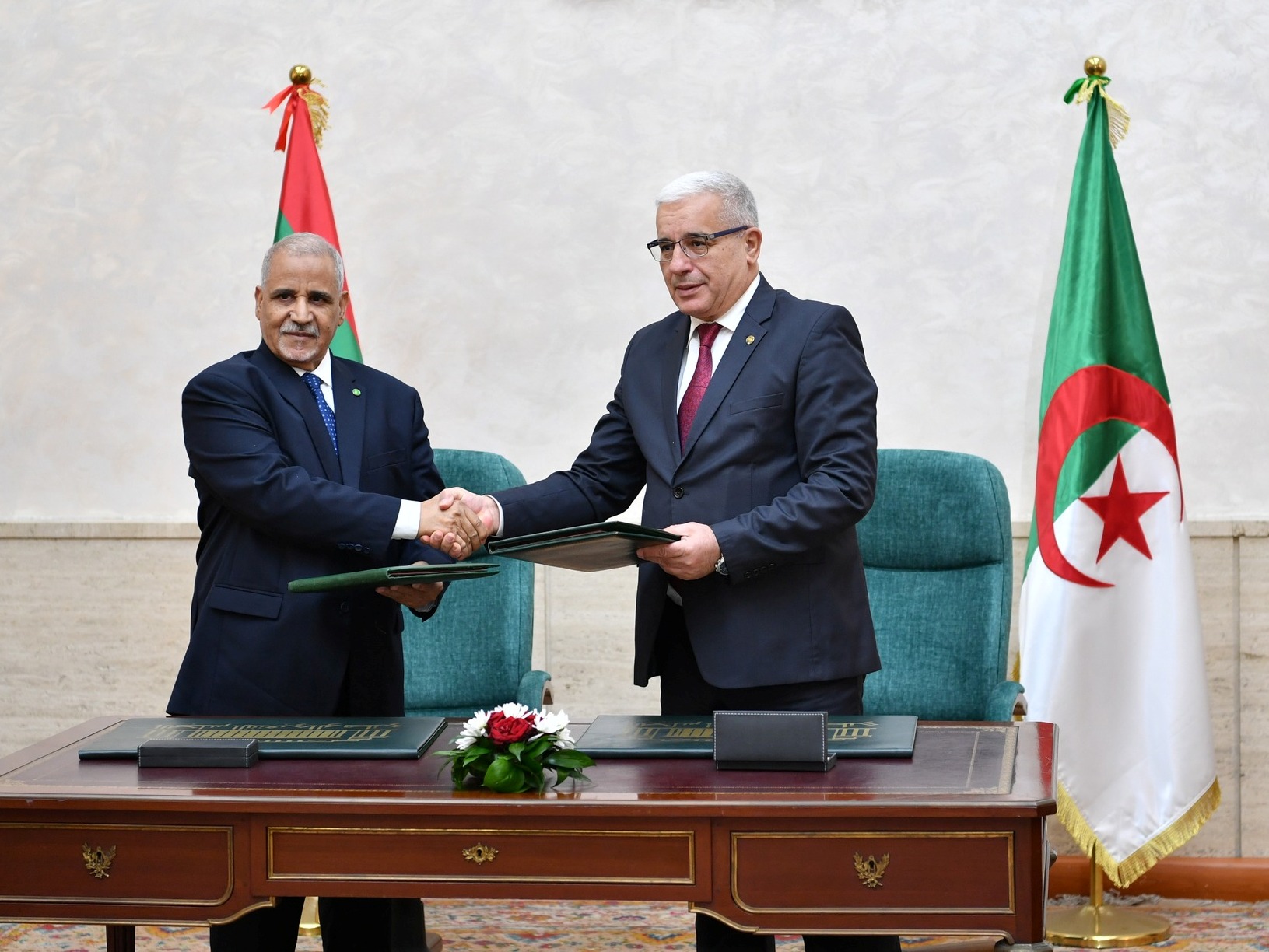 Signature d'un protocole-cadre de coopération parlementaire