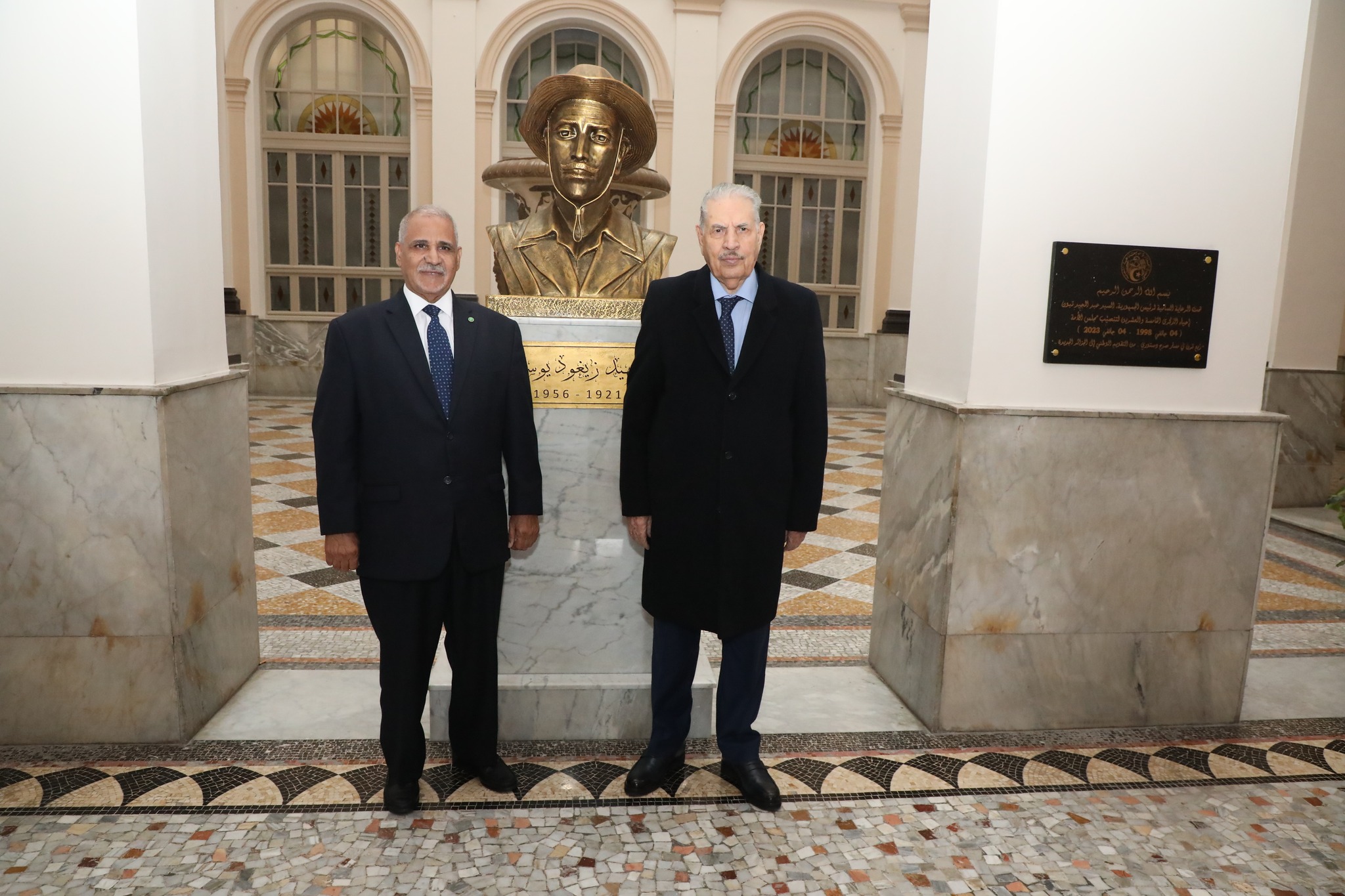 السيد قوجيل يستقبل رئيس الجمعية الوطنية الموريتانية