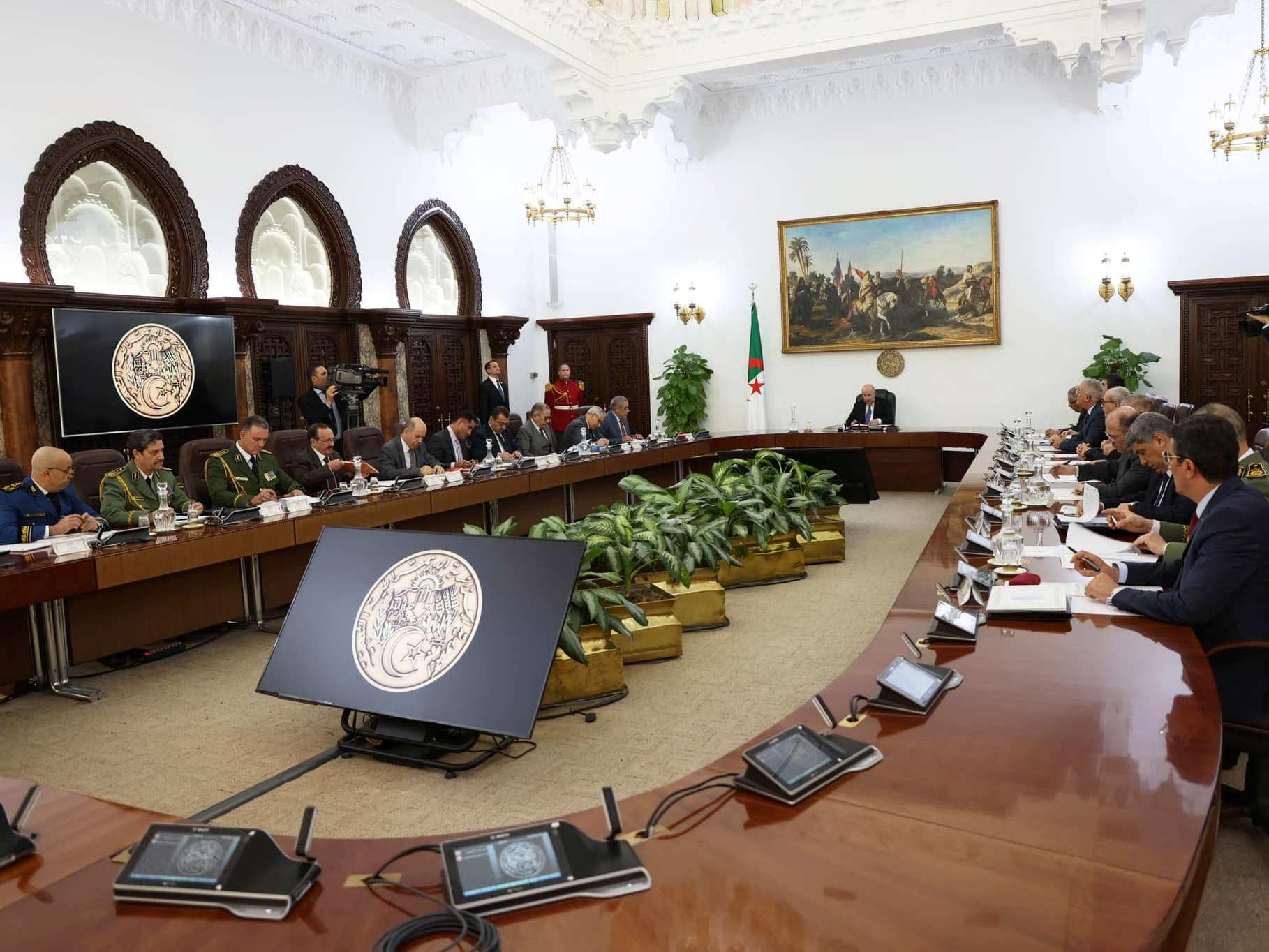 رئيس الجمهورية