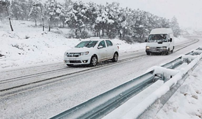 تساقط الثلوج