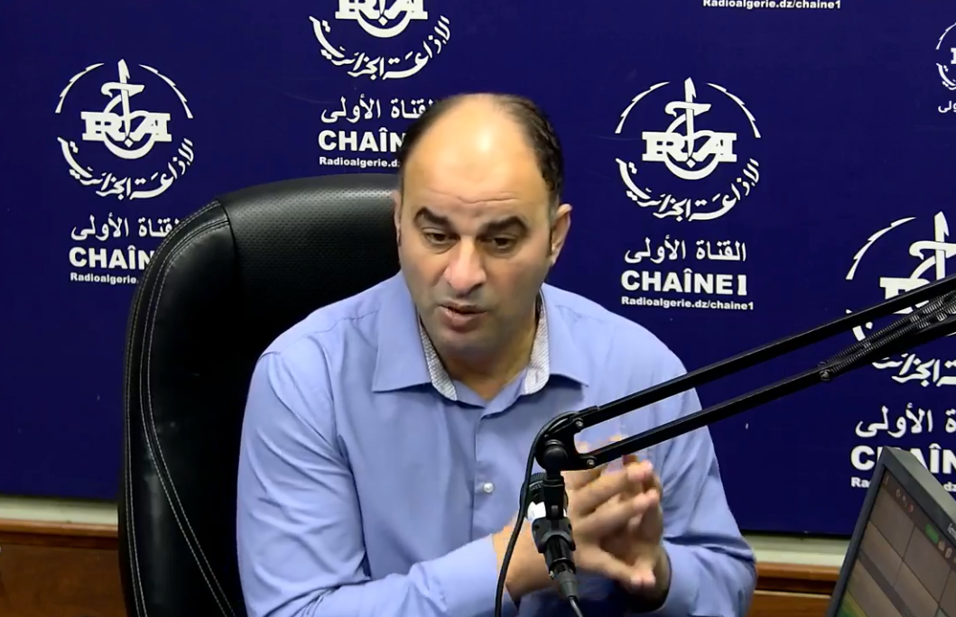 أستاذ العلوم السياسية والعلاقات الدولية  الدكتور عبد الحليم بوغزارة