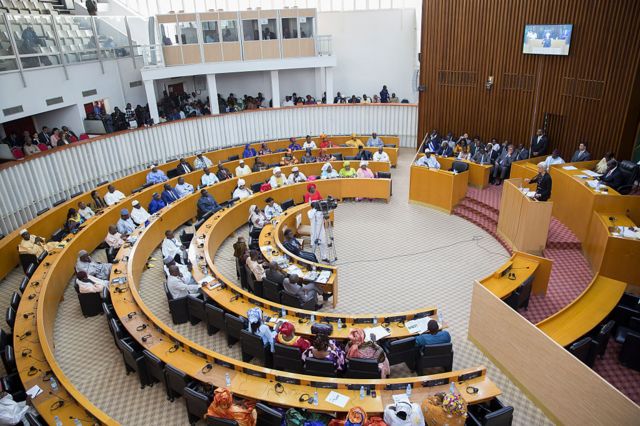 parlement_senegalais.jpg
