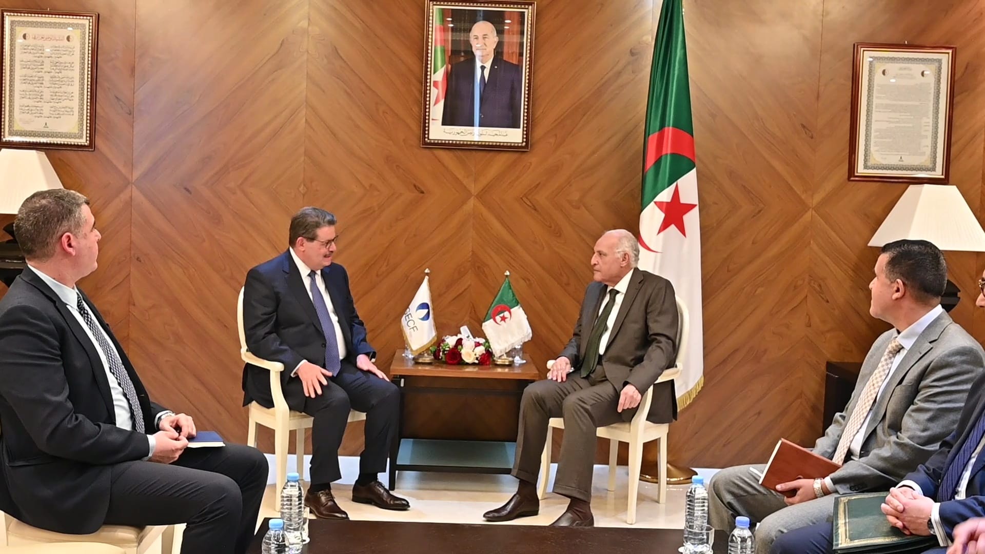 السيد عطاف يستقبل الأمين العام لمنتدى الدول المصدرة للغاز