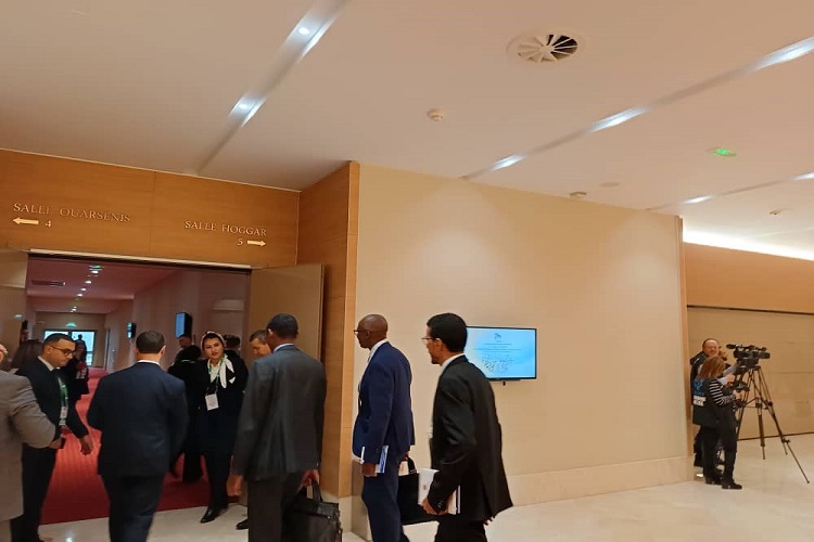 بدء اجتماع فريق العمل المتخصص رفيع المستوى