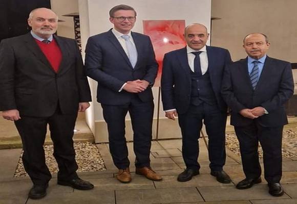 وزير النقل زهانة