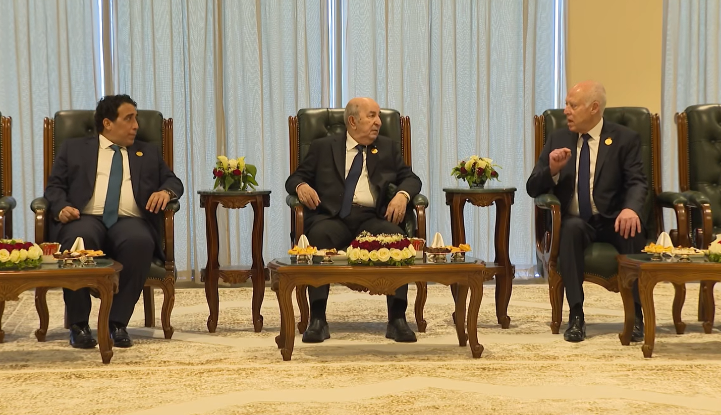 رئيس الجمهورية يستعرض مع نظيره التونسي ورئيس المجلس الرئاسي الليبي مخرجات القمة السابعة للغاز 