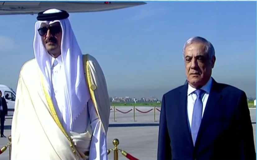 أمير دولة قطر يحل بالجزائر