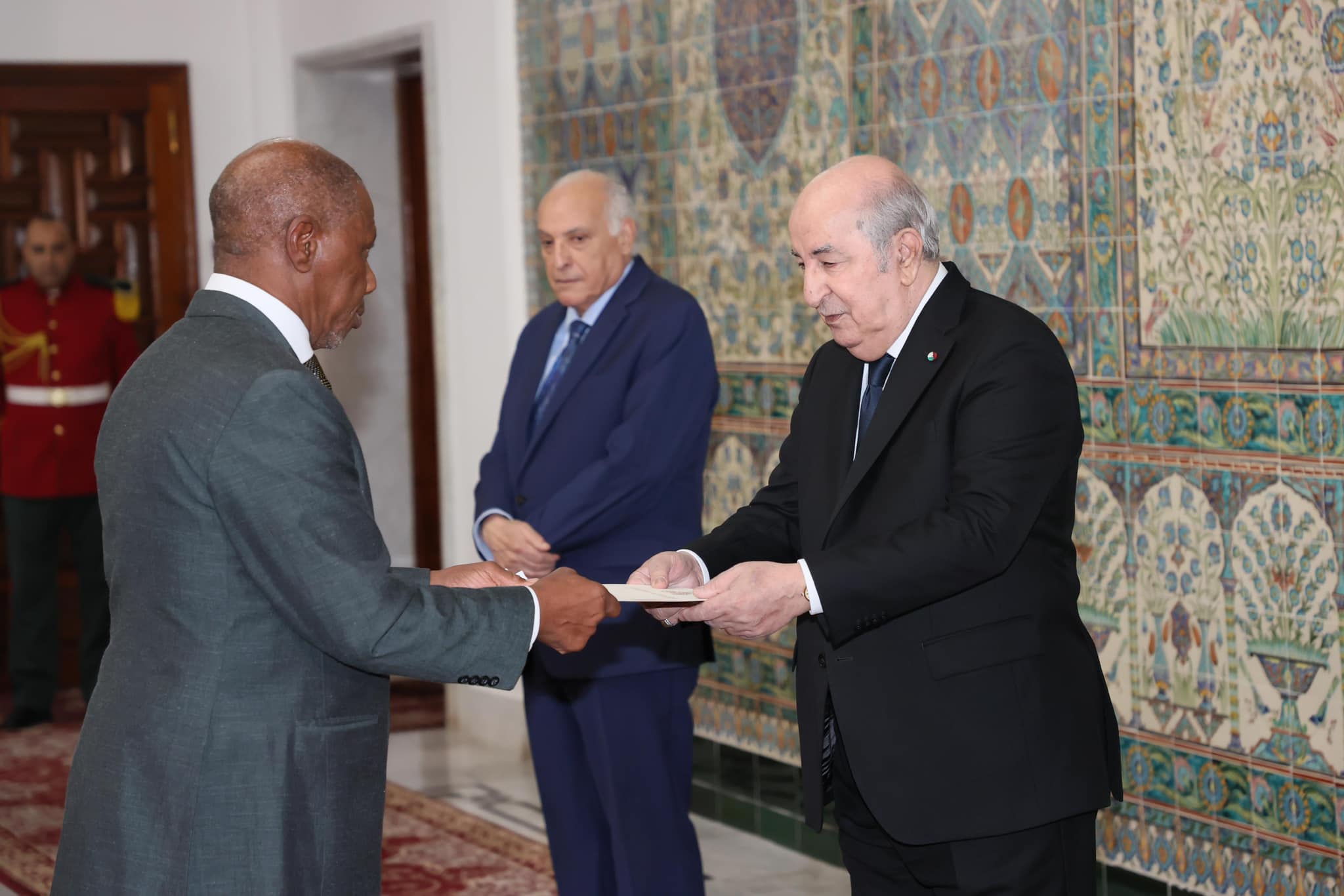 004 tebboune lettres de creances 24.04.24