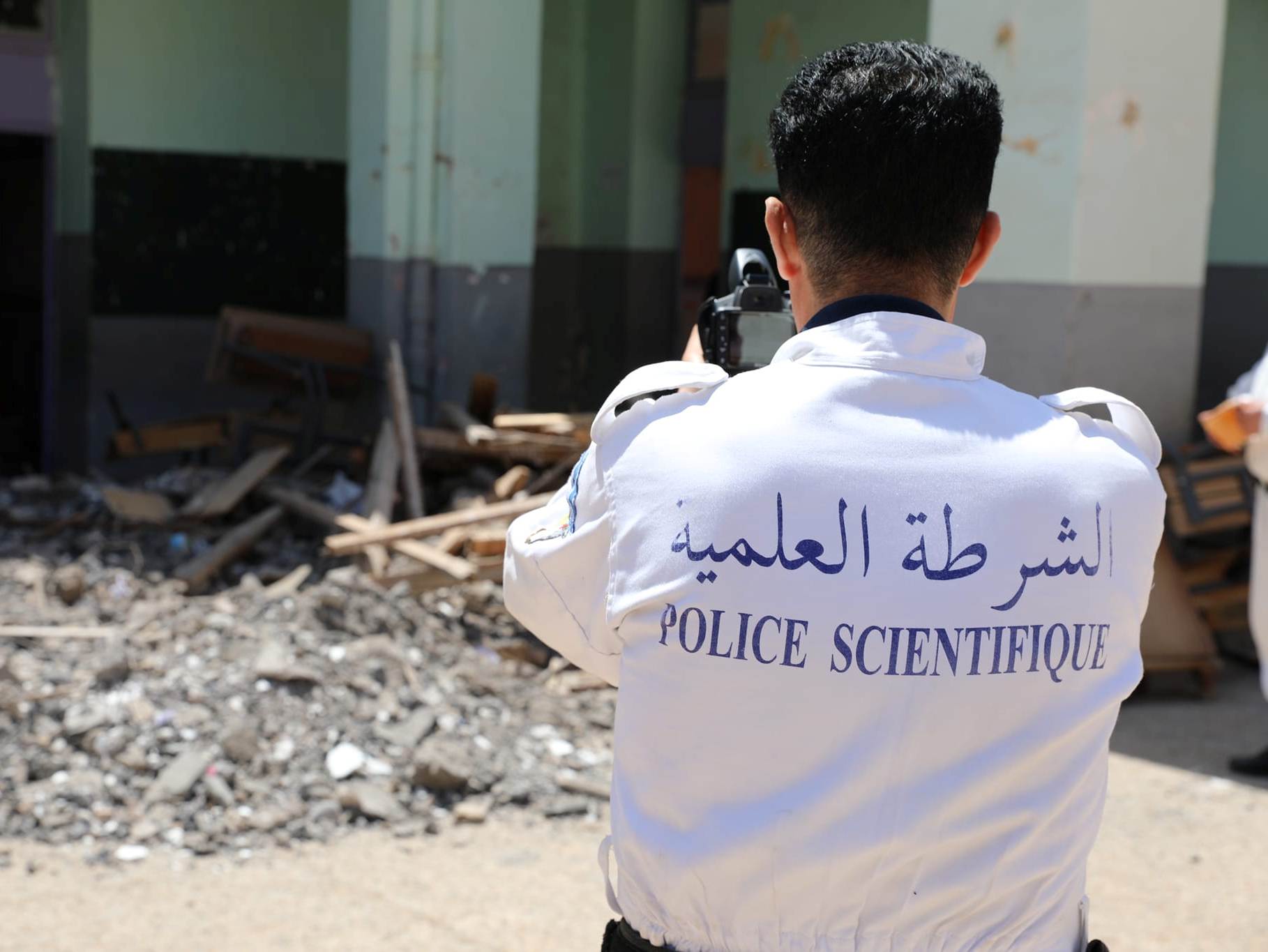 انهيار سقف قسم بالمدرسة الابتدائية