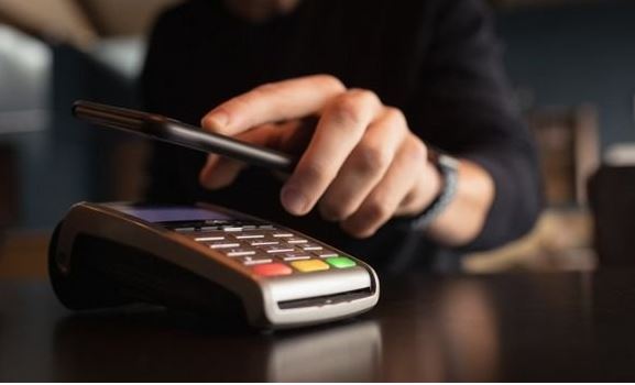 الهاتف النقال