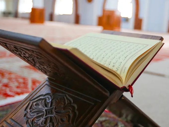 جائزة الجزائر لحفظ  القرآن الكريم ولإحياء التراث الإسلامي