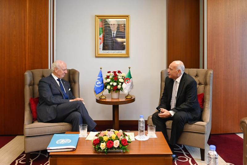 عطاف ودي ميستورا